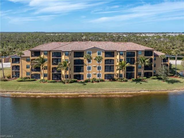 9566  Trevi  CT, Naples, FL 34113