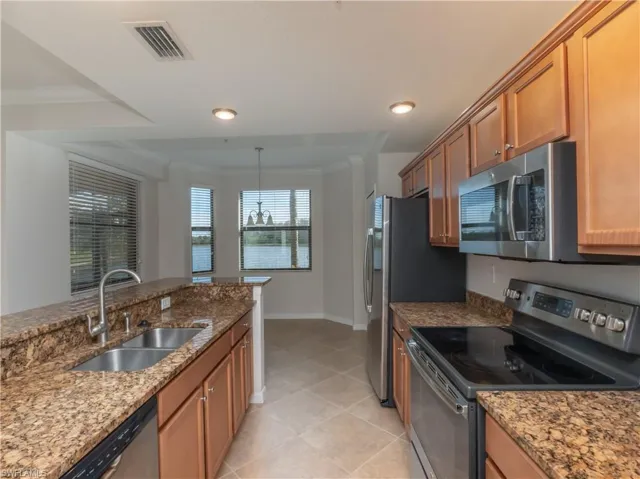 9566  Trevi  CT, Naples, FL 34113