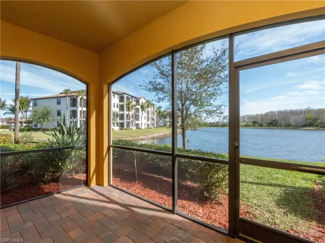 9566  Trevi  CT, Naples, FL 34113