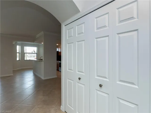 9566  Trevi  CT, Naples, FL 34113