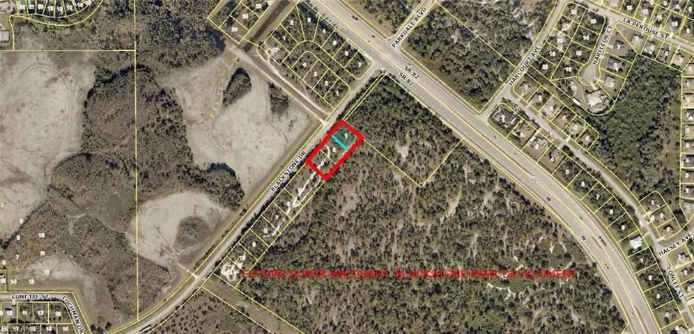 328 Blackstone Dr, Fort Myers, Florida 33913
