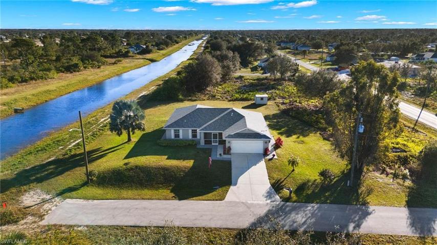 5902 Olive AVE N, LEHIGH ACRES FL 33971