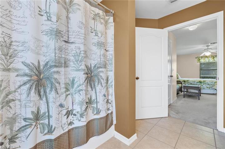 5902 Olive AVE N, LEHIGH ACRES FL 33971