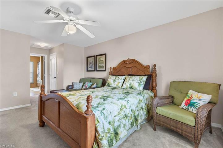 5902 Olive AVE N, LEHIGH ACRES FL 33971