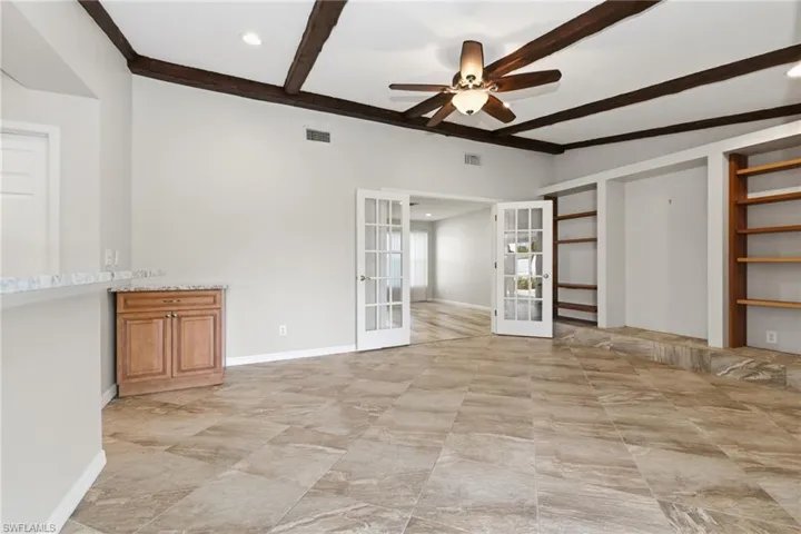 1926 SE 8th  ST, Cape Coral, FL 33990