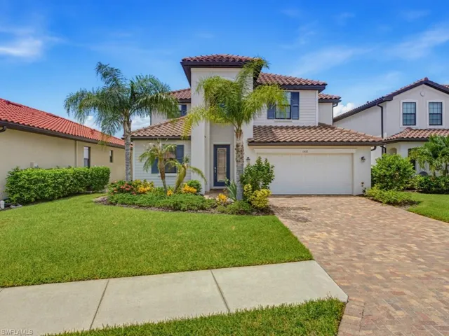 1577 Vizcaya Ln, Naples, Florida 34113