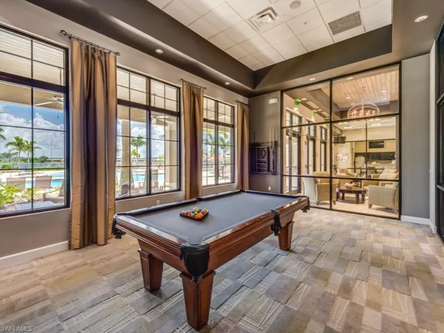 1577 Vizcaya Ln, Naples, Florida 34113