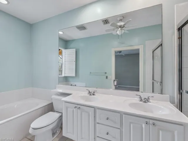 Second Floor En Suite Bathroom