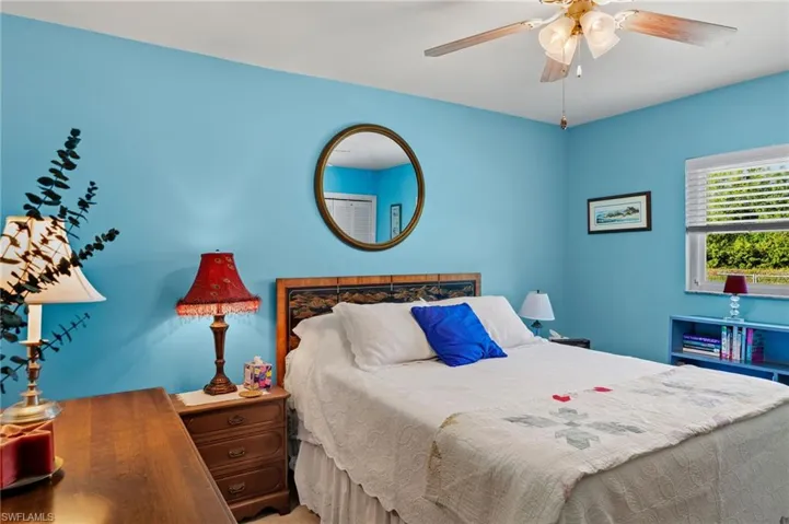 Bedroom with ceiling fan