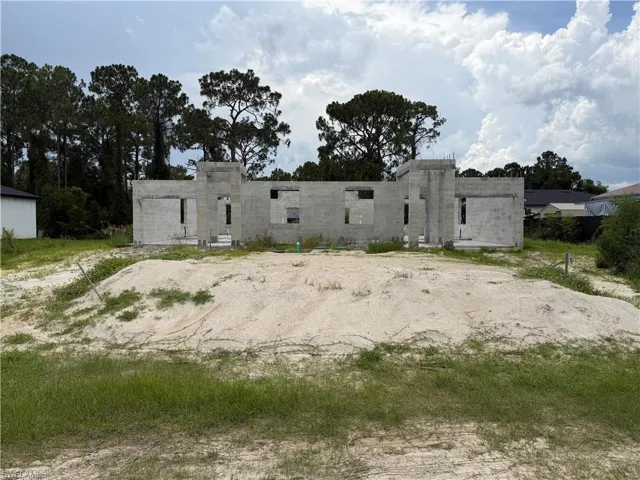 2412/2414 Lantana Ave S, Lehigh Acres, Florida 33973