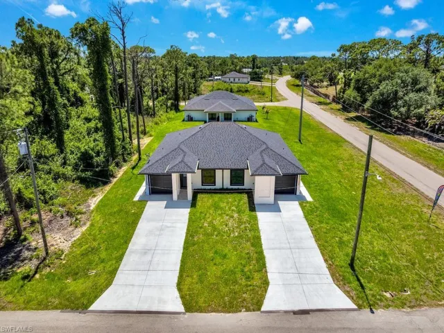 4745/4747  13th SW ST, Lehigh Acres, FL 33973