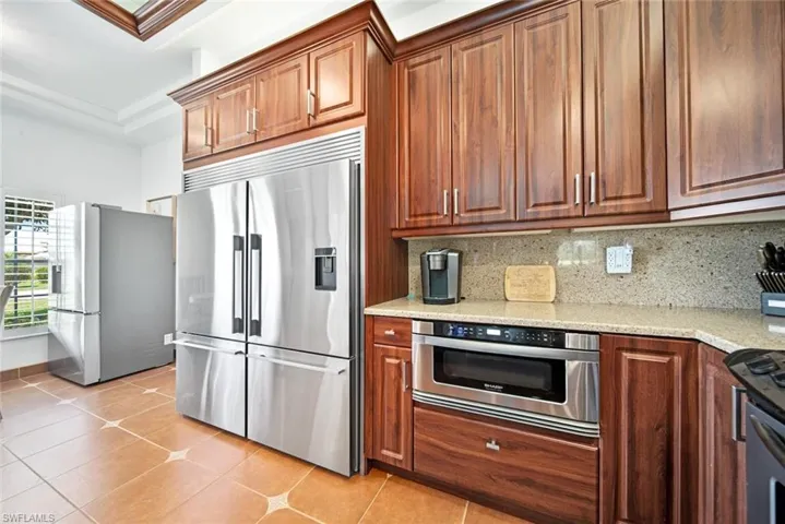 8047  Glen Abbey  CIR, Fort Myers, FL 33912