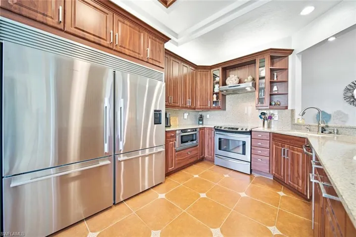 8047  Glen Abbey  CIR, Fort Myers, FL 33912