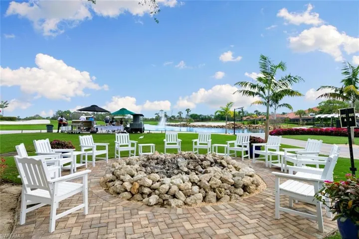 5645  Whisperwood  BLVD, Naples, FL 34110