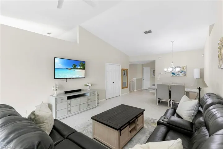 5645  Whisperwood  BLVD, Naples, FL 34110