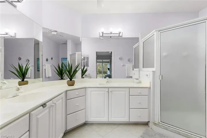 5645  Whisperwood  BLVD, Naples, FL 34110
