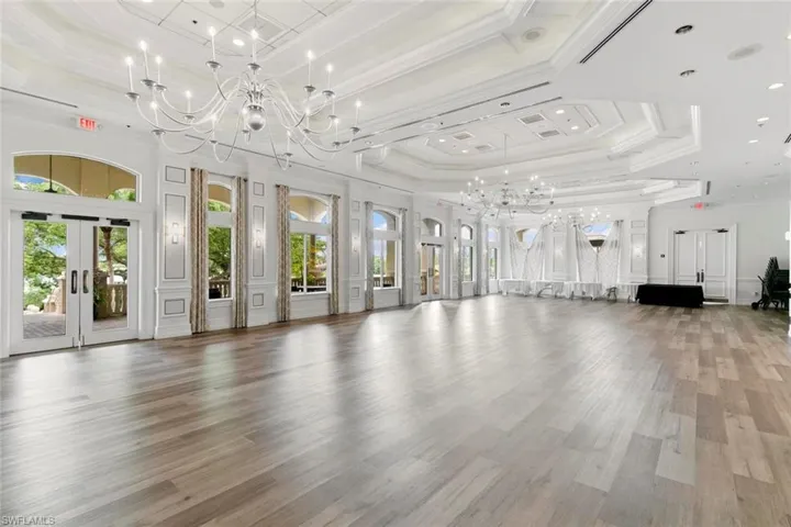 5645  Whisperwood  BLVD, Naples, FL 34110