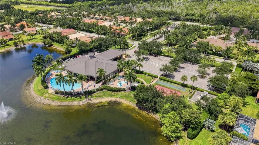 14658 Fern Lake Ct, Naples, Florida 34114