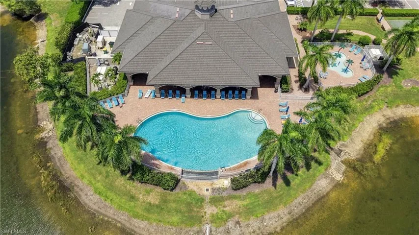 14658 Fern Lake Ct, Naples, Florida 34114