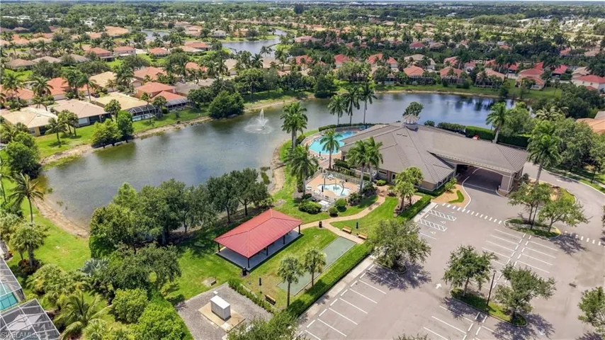 14658 Fern Lake Ct, Naples, Florida 34114