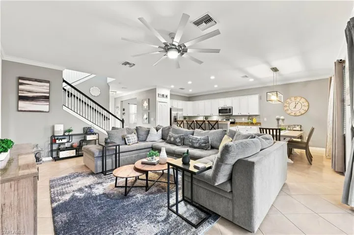 14658 Fern Lake Ct, Naples, Florida 34114