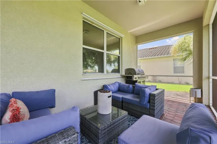 14658 Fern Lake Ct, Naples, Florida 34114