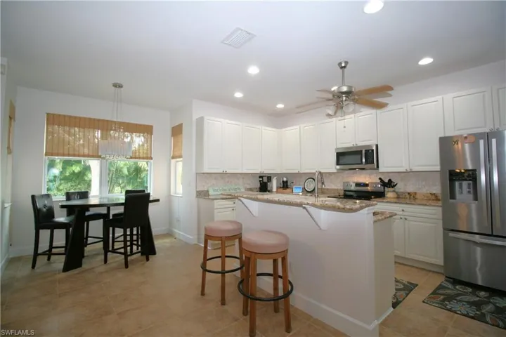 3702 Se 6th Ave, Cape Coral, Florida 33904