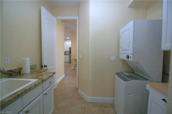 3702 Se 6th Ave, Cape Coral, Florida 33904