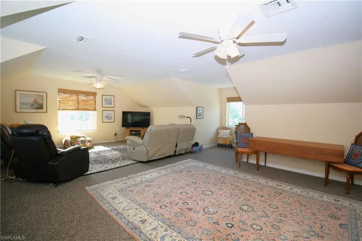 3702 Se 6th Ave, Cape Coral, Florida 33904