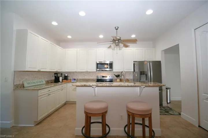 3702 Se 6th Ave, Cape Coral, Florida 33904