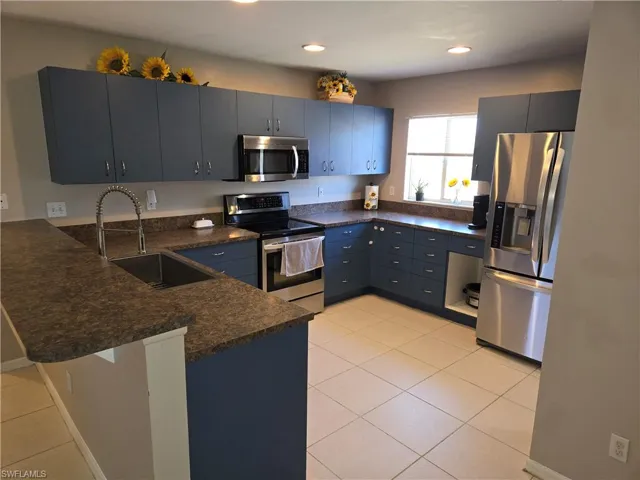 233 NW 23rd  AVE, Cape Coral, FL 33993