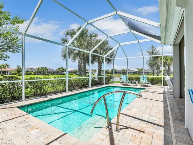 Heated Saltwater Pool
