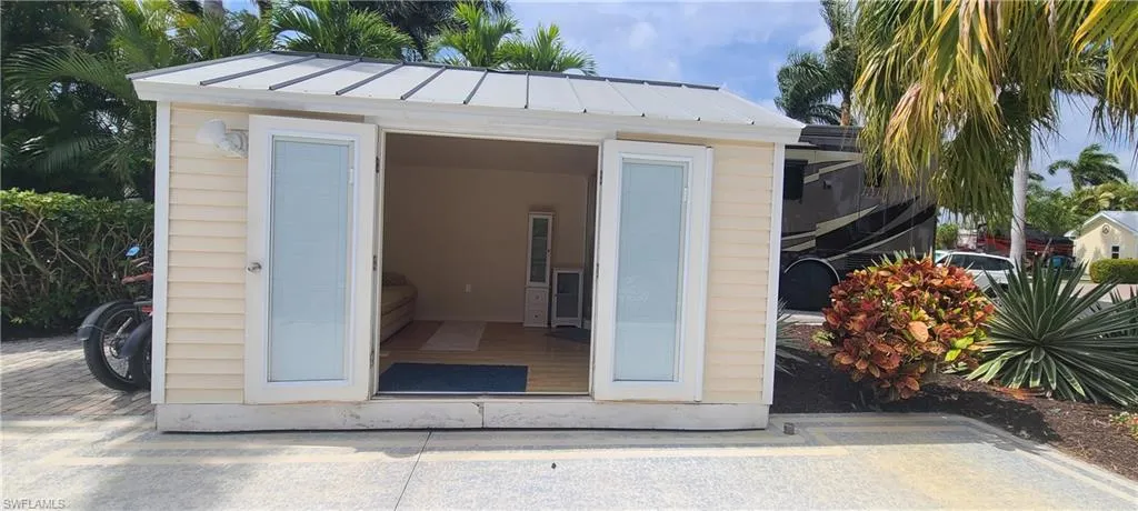 View of outdoor structure featuring an outdoor structure