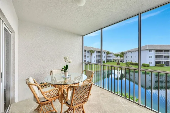 7842 Regal Heron Cir 204, Naples, Florida 34104