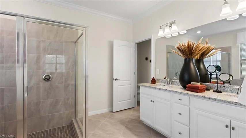 18785  Marlin Kite  LN, North Fort Myers, FL 33917