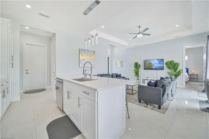 1302  Embers W PKWY, Cape Coral, FL 33993