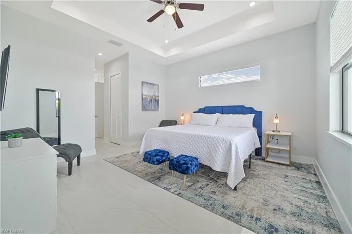 1302  Embers W PKWY, Cape Coral, FL 33993