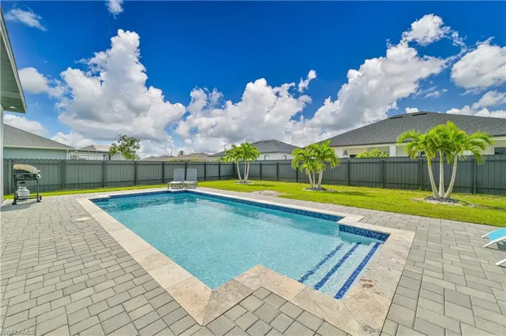 1302  Embers W PKWY, Cape Coral, FL 33993