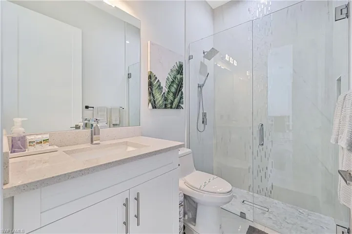 1302  Embers W PKWY, Cape Coral, FL 33993