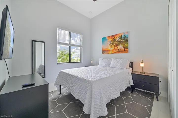 1302  Embers W PKWY, Cape Coral, FL 33993