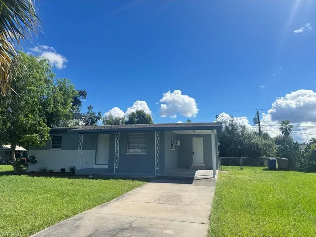 4976 Howard St, Fort Myers, Florida 33905