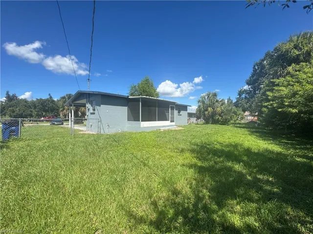 4976 Howard St, Fort Myers, Florida 33905
