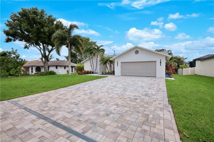1509 52nd Ln, Cape Coral, Florida 33914