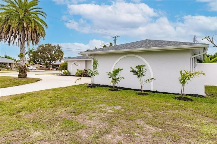 350 Se 47th St, Cape Coral Fl 33904