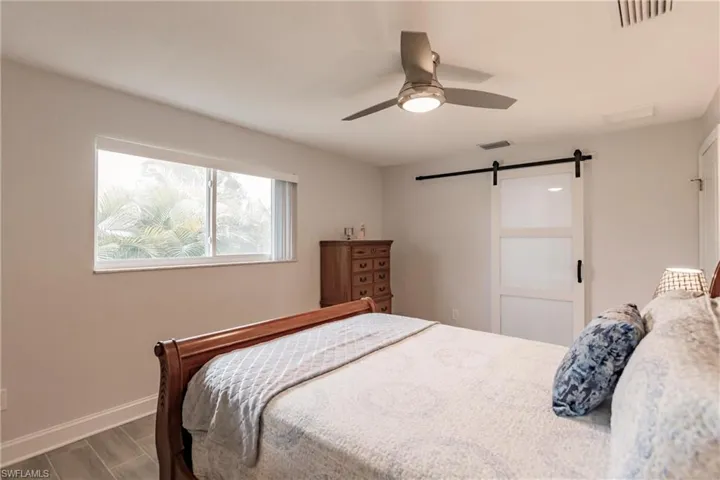 350 Se 47th St, Cape Coral Fl 33904