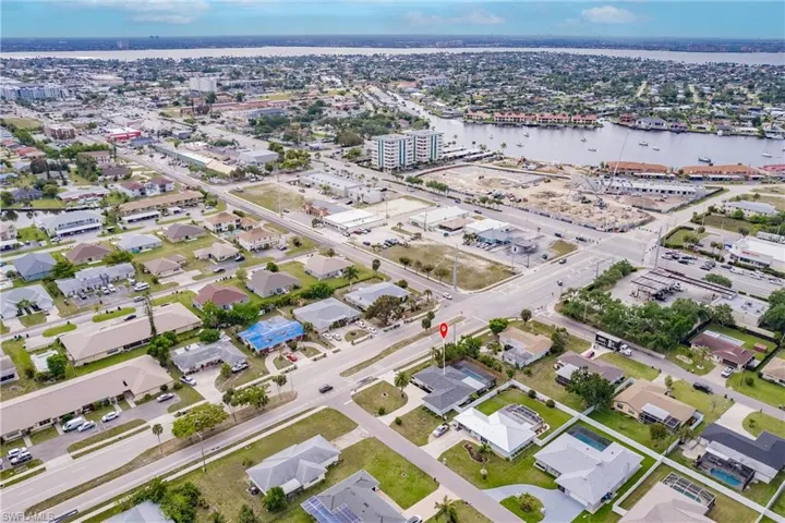350 Se 47th St, Cape Coral Fl 33904