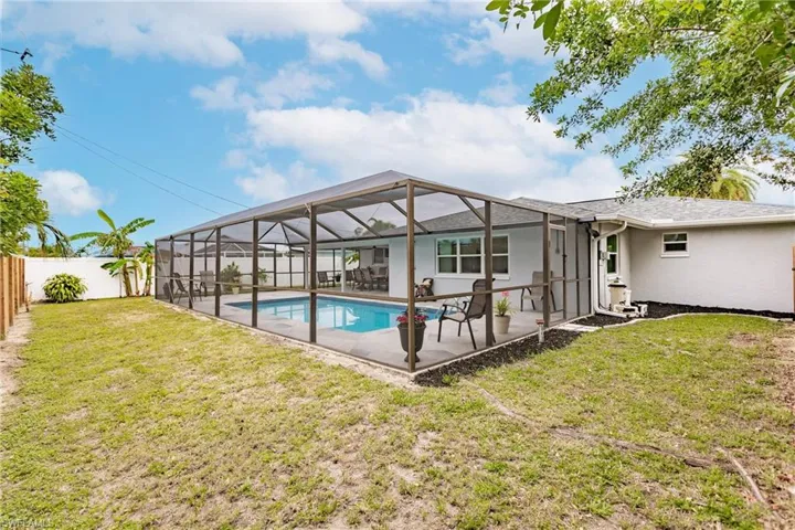 350 Se 47th St, Cape Coral Fl 33904