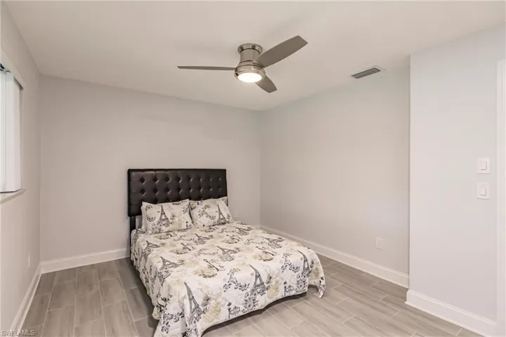 350 Se 47th St, Cape Coral Fl 33904