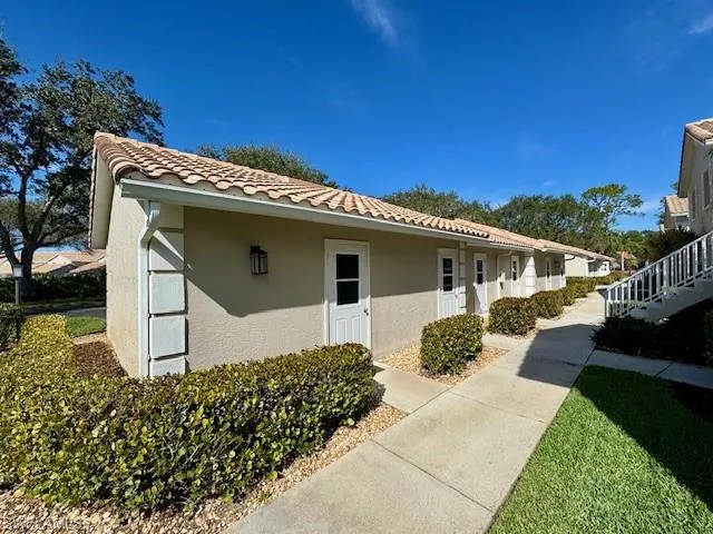 5940  Cranbrook  WAY, Naples, FL 34112