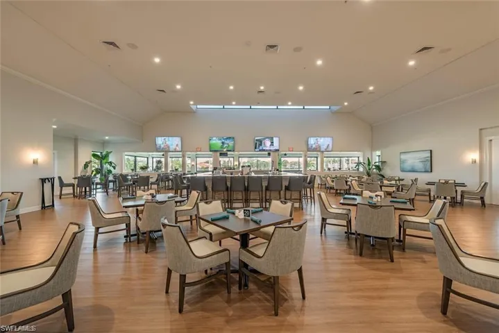 5940  Cranbrook  WAY, Naples, FL 34112
